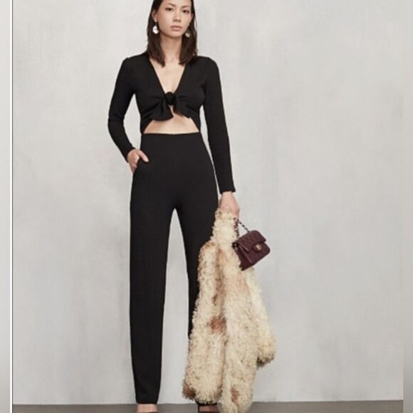 Reformation Ferris Black Tie Front Collared Long Sleeve Jumpsuit Size 4 - Picture 1 of 16
